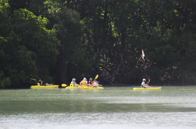 Villa Rosa Punta Rucia excursion kayak